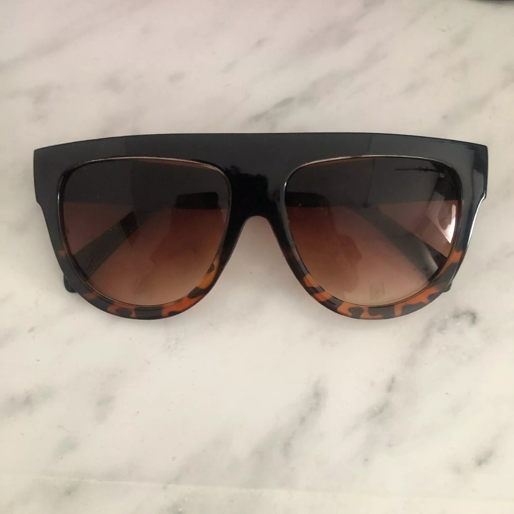 🍒 FLAT Top Oversized Sunglasses - Picture 3 of 9